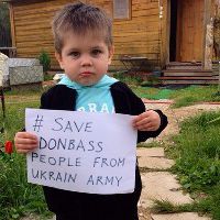 Помощь украинским беженцам: куда отнести вещи и перевести деньги