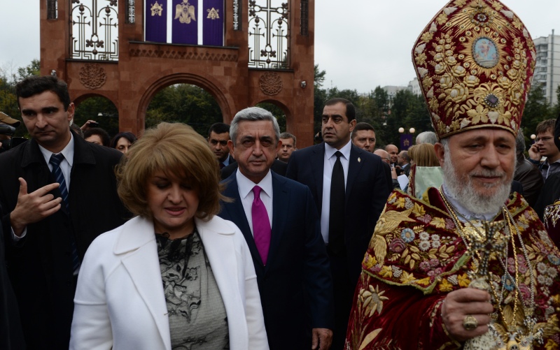 Фото 7 Как живет и чем владеет президент Армении Серж Саргсян