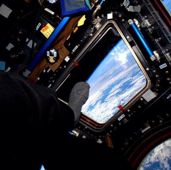 Фото 7 300 дней жизни в невесомости в рассказах и снимках астронавта NASA