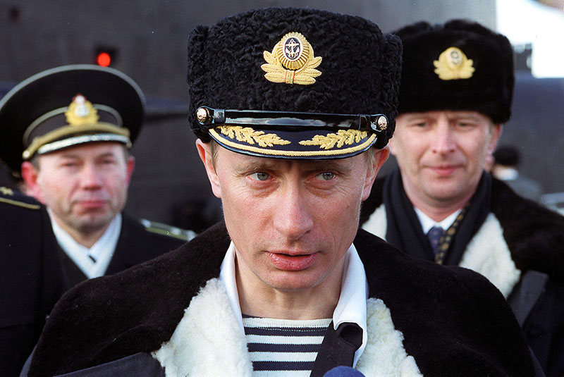Фото 13 Владимир Путин, вызывающий нежность и умиление: фото разных лет