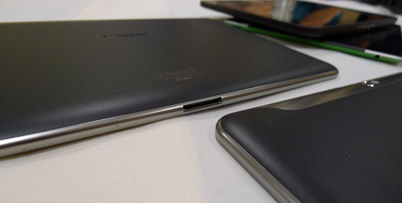Фото 5 Samsung Galaxy Tab 8.9 и 10.1