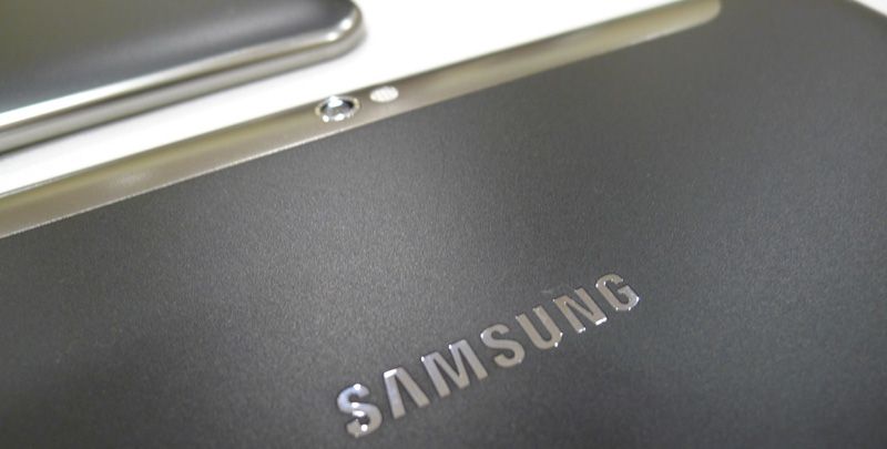Фото 6 Samsung Galaxy Tab 8.9 и 10.1