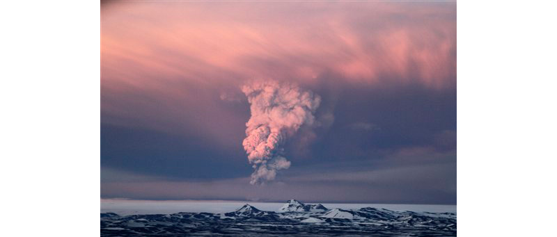 Фото 2 Извержение вулкана Гримсвотн в Исландии