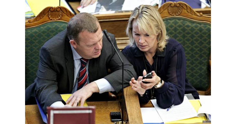 Депутаты парламента Дании получают бесплатные iPhone