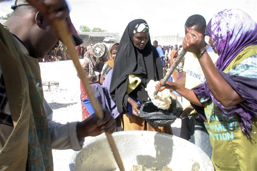 Фото 10 Сомалийцы гибнут от голода