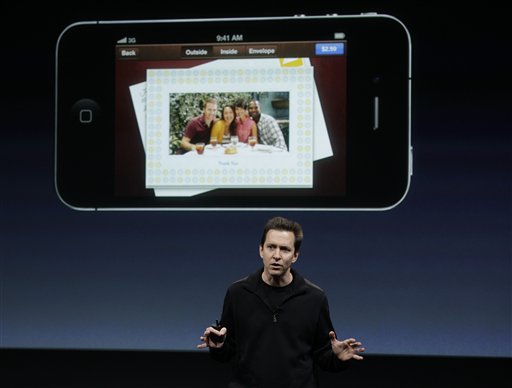 Фото 5 Apple представила iPhone 4S