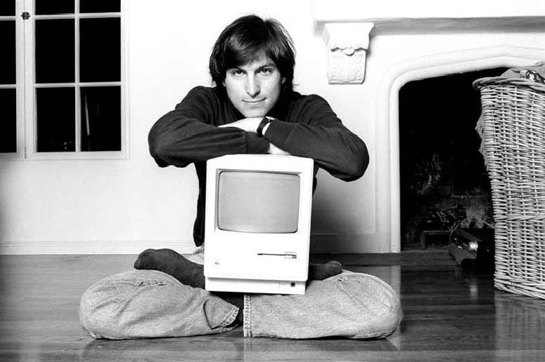 Фото 1 Умер основатель "Apple" Стив Джобс