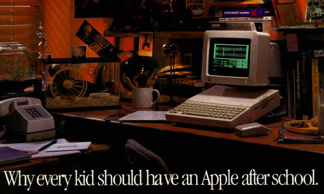 Apple IIc, 1984 г.