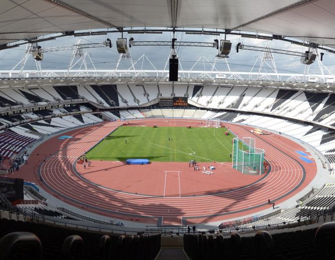 Вид с трибун Олимпийского стадиона