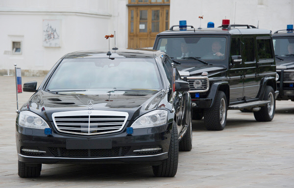 Фото 17 Машины, на которых ездили российские лидеры