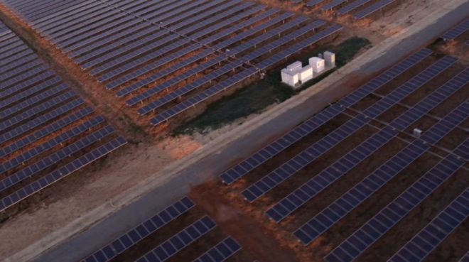 Фото 3 Как выглядит солнечная электростанция Apple - самая большая частная солнечная электростанция в мире?