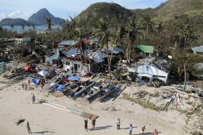 Фото 8 Последствия удара тайфуна "Хайян" (Филиппины)