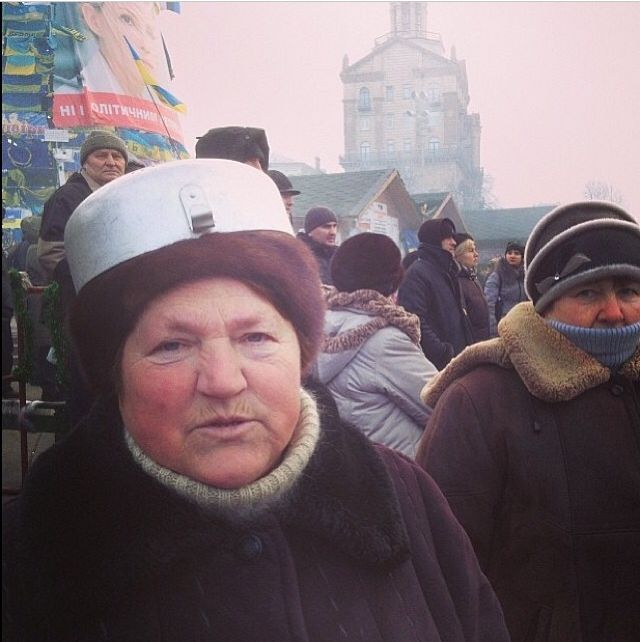 Фото 12 Лица "Евромайдана": январь