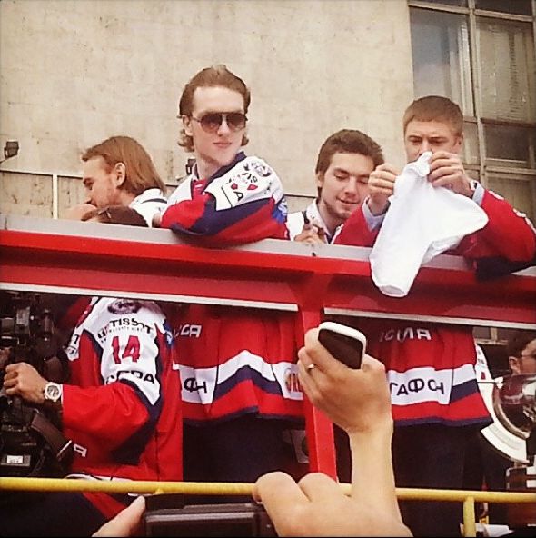 Фото 8 Как в Москве проходил парад чемпионов сборной России по хоккею