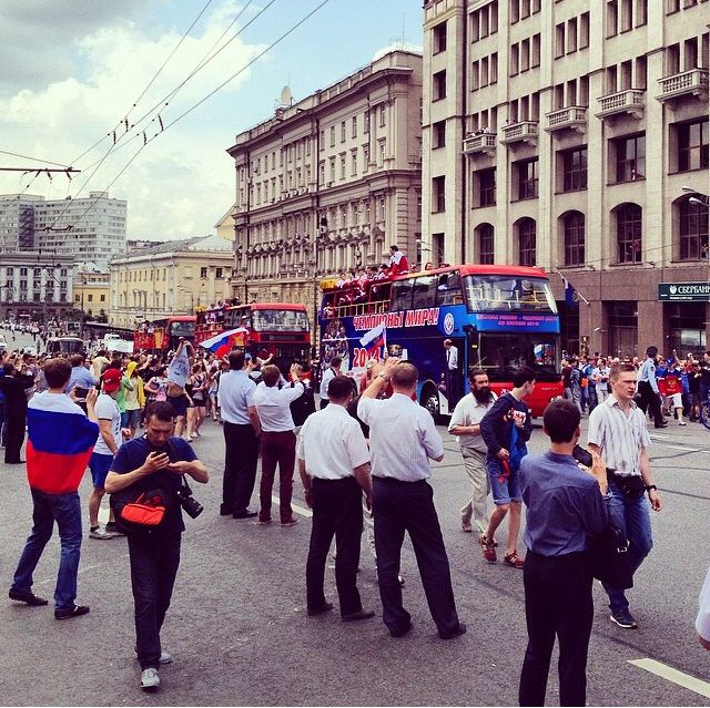 Фото 11 Как в Москве проходил парад чемпионов сборной России по хоккею