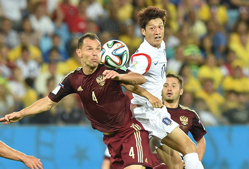Фото 13 Моменты матча Россия - Южная Корея
