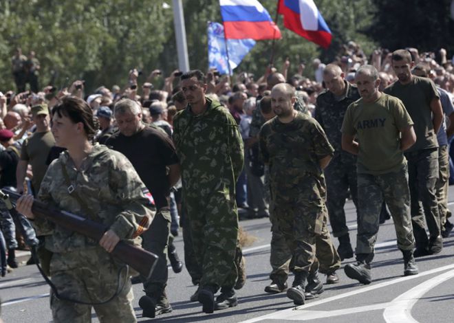 Фото 2 Марш пленных в Донецке 24 августа 2014 г.