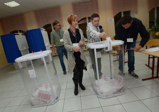 Фото 1 Как выбирали губернаторов и депутатов местных парламентов в России 14 сентября