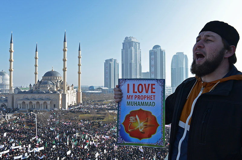 Фото 11 Митинг против карикатур на пророка Мухаммеда в Грозном