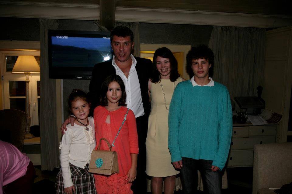 Фото 3 Друзья и близкие Бориса Немцова публикуют его неофициальные фотографии