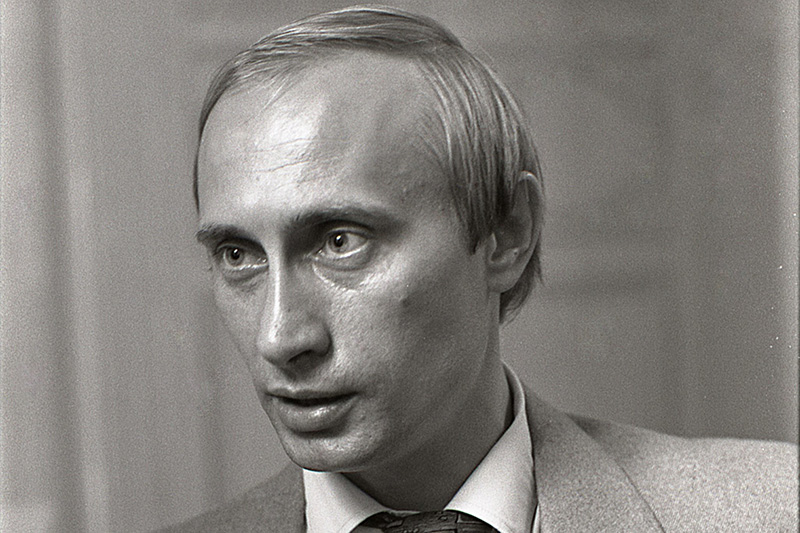 Фото 5 Как падение Берлинской стены изменило жизнь будущего президента Путина, рассказывает BBC